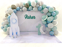 Load image into Gallery viewer, Clean Astronaut