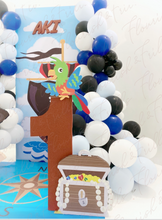 Load image into Gallery viewer, Pirates